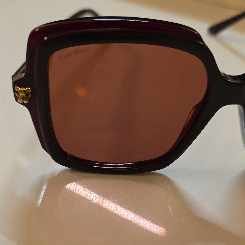 Cartier Women's Sunglasses - Black and Burgundy